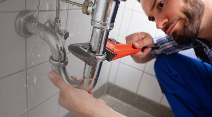 Professional same day plumber services in Oakland, ME